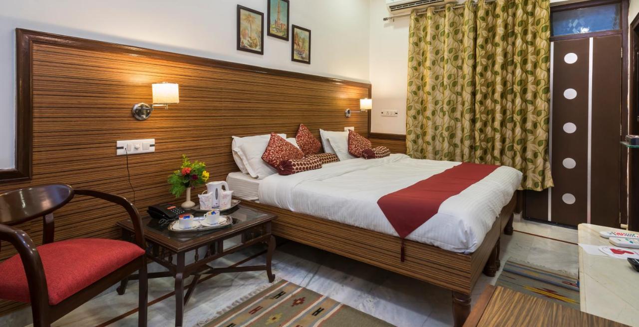 Hotel Harmony Khajurāho Dış mekan fotoğraf