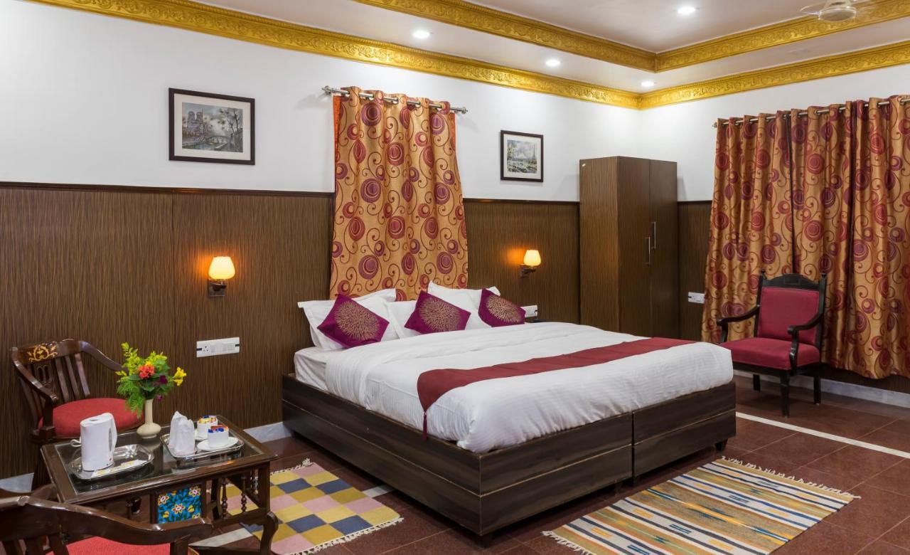 Hotel Harmony Khajurāho Dış mekan fotoğraf