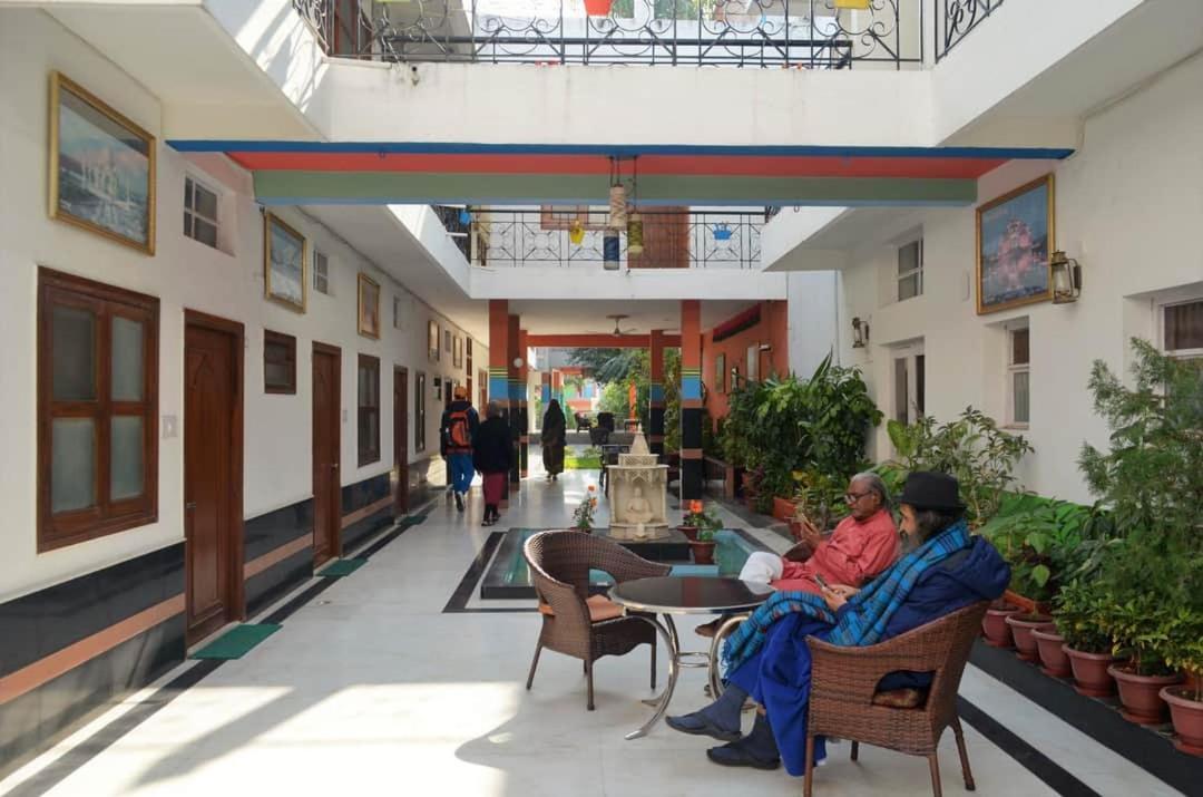 Hotel Harmony Khajurāho Dış mekan fotoğraf