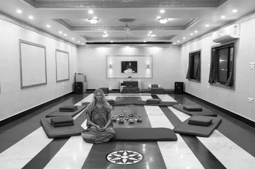 Hotel Harmony Khajurāho Dış mekan fotoğraf