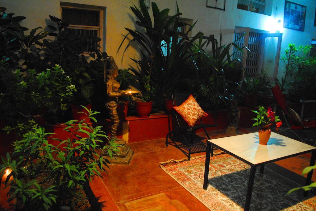 Hotel Harmony Khajurāho Dış mekan fotoğraf
