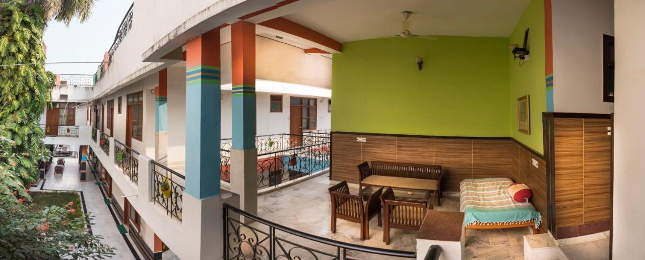 Hotel Harmony Khajurāho Dış mekan fotoğraf