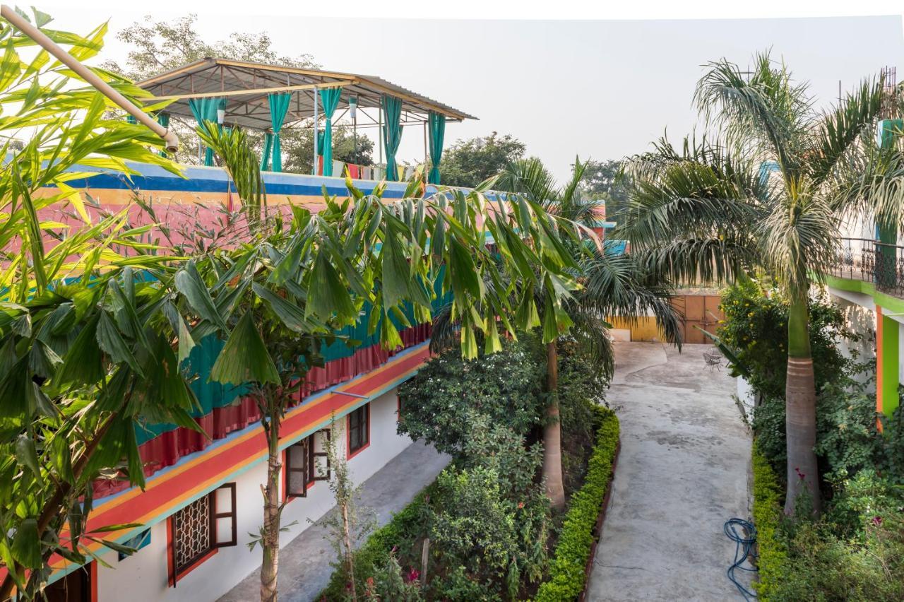 Hotel Harmony Khajurāho Dış mekan fotoğraf